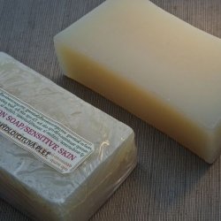 BN05458 Botanicus Complexion soap sensitive skin 150g