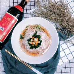 SR28 Rice noodle + HuaDiao Wine