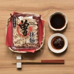 TN03 曾拌麵 香辣豆撈